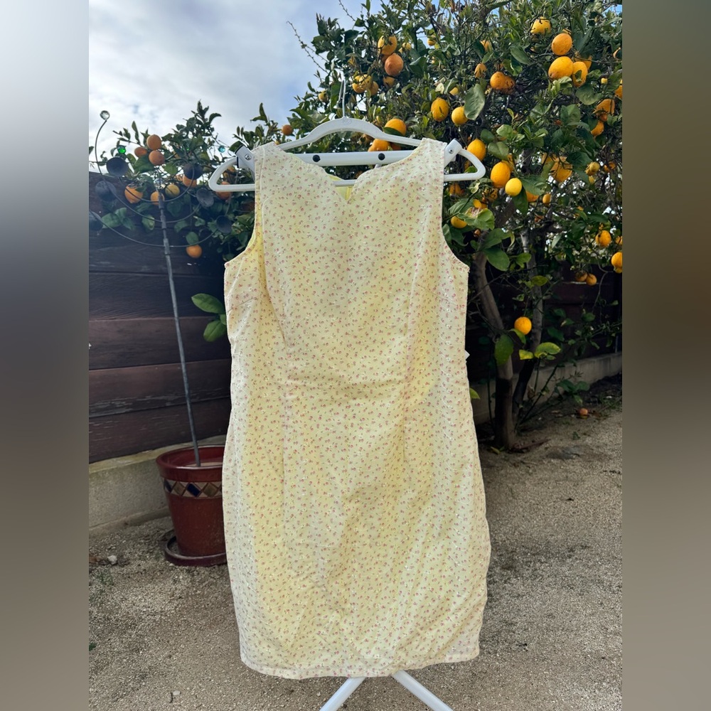 Floral Sleeveless Dress - Yellow